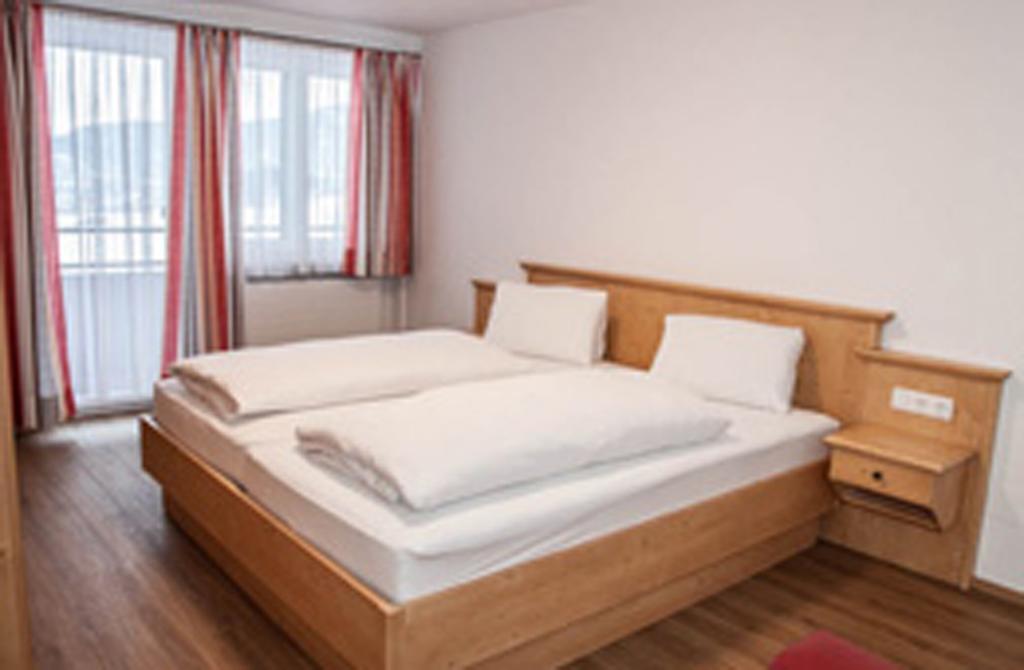 Gasthof Appartement'S Staffnerhof 코센 객실 사진