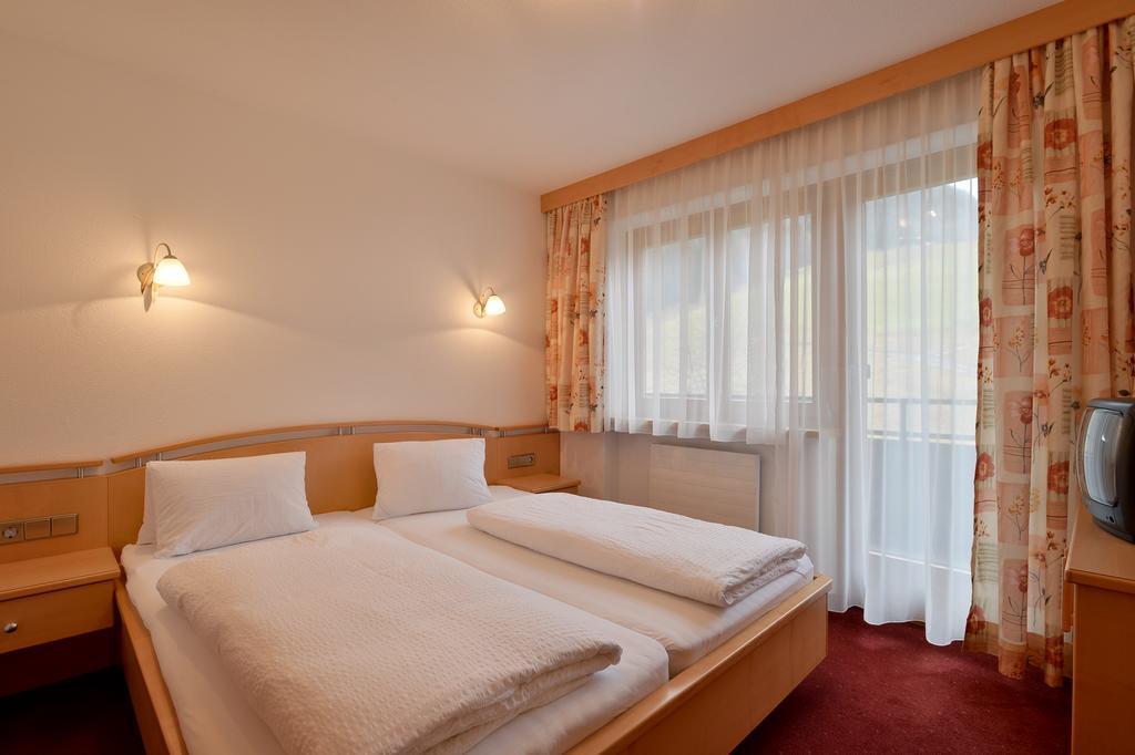Gasthof Appartement'S Staffnerhof 코센 외부 사진