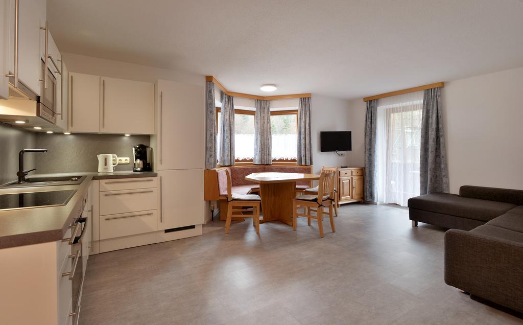 Gasthof Appartement'S Staffnerhof 코센 외부 사진