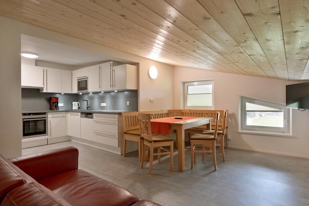 Gasthof Appartement'S Staffnerhof 코센 외부 사진