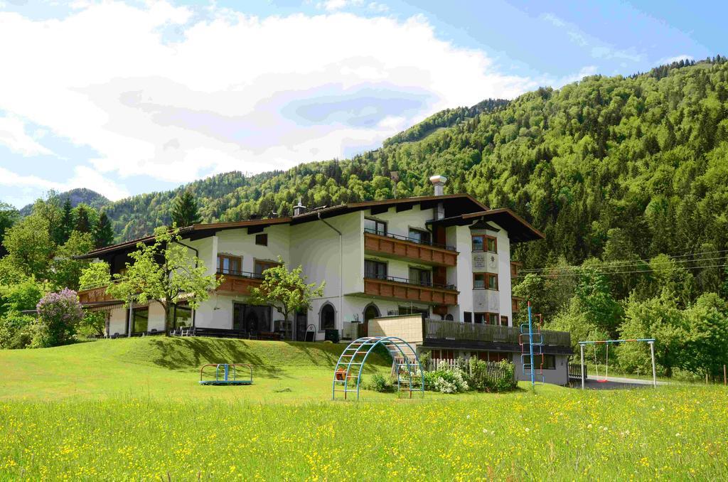 Gasthof Appartement'S Staffnerhof 코센 외부 사진